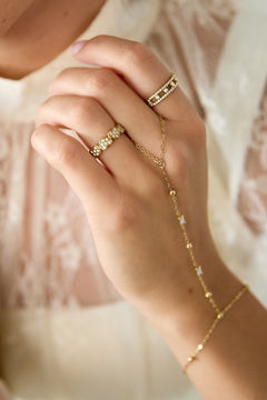 Léonie Heart Ring