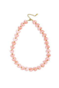 Kralenketting met hartjes